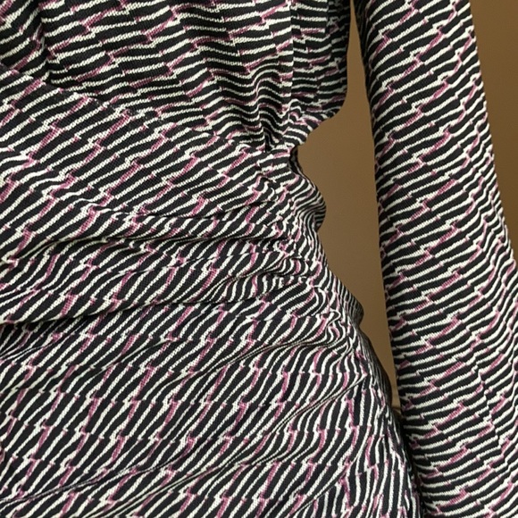 Sigrid Olsen Black white Pink Ruched Wrap Top sz Small - Picture 5 of 15